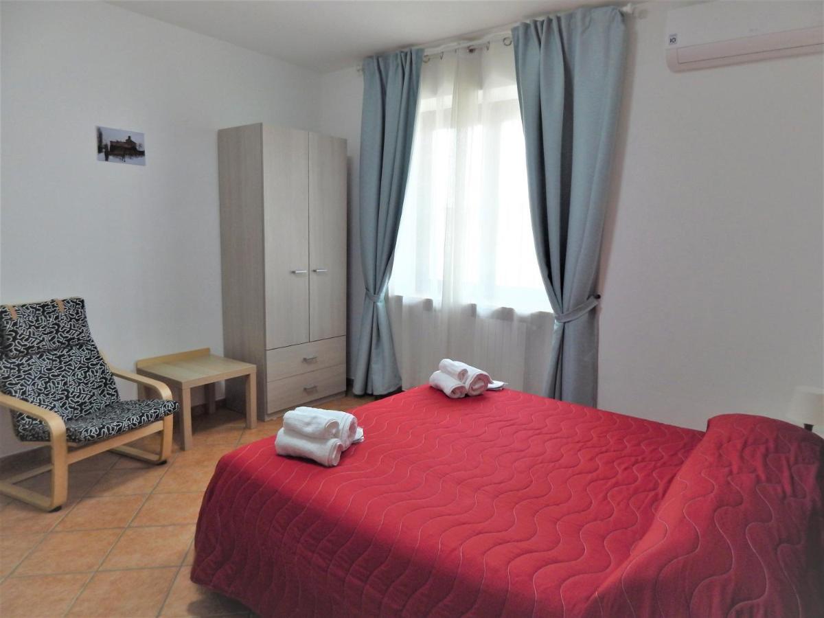 Bed and Breakfast Amo' le Langhe Narzole Esterno foto