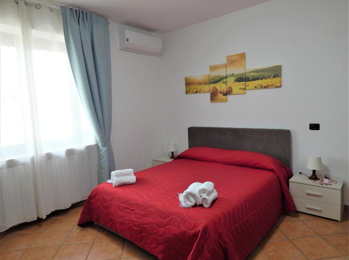 Bed and Breakfast Amo' le Langhe Narzole Esterno foto