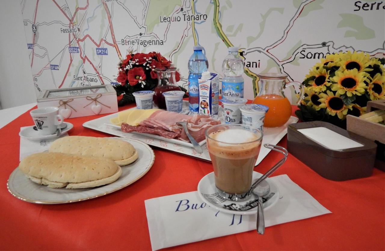Bed and Breakfast Amo' le Langhe Narzole Esterno foto